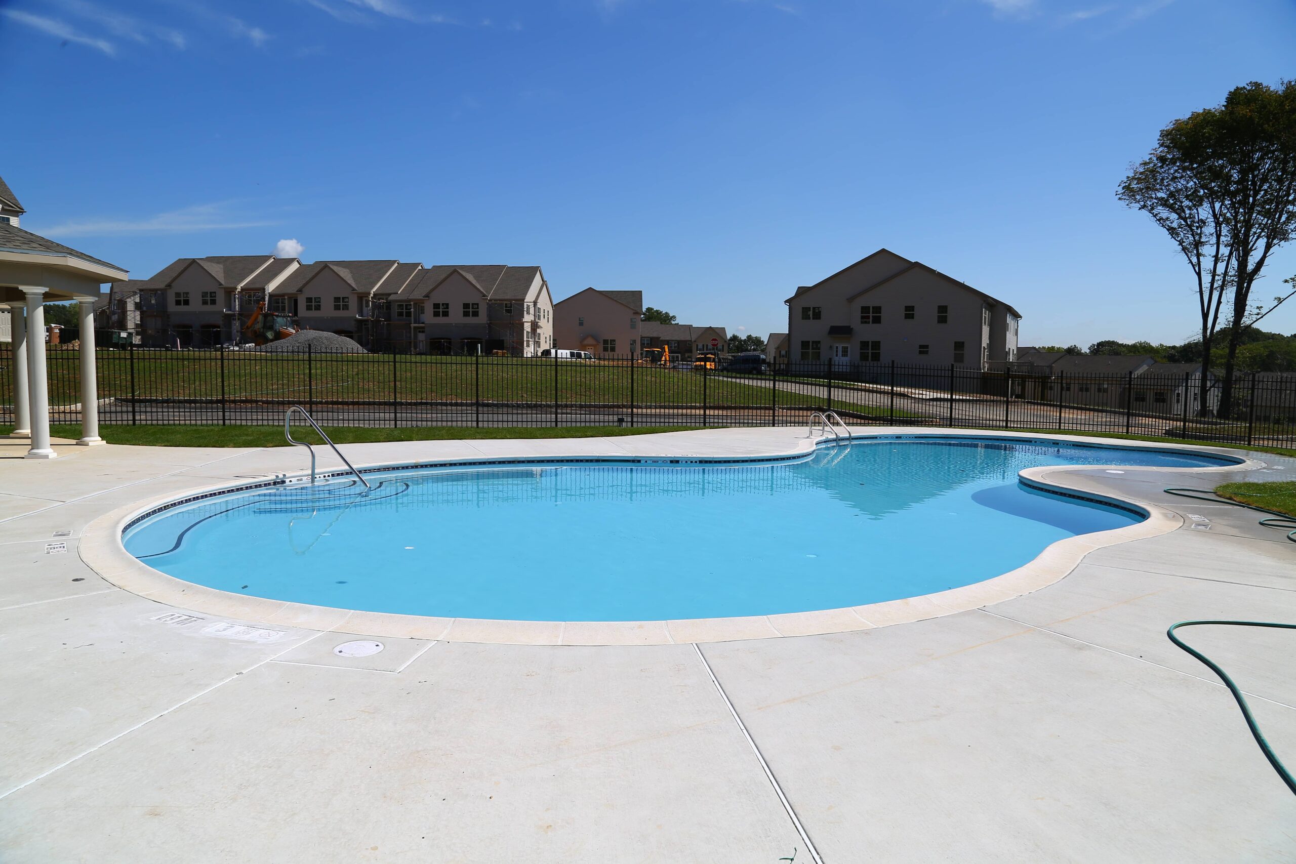 Featured image for “Concrete, Vinyl, or Fiberglass: Which Pool Type is Right for You?”