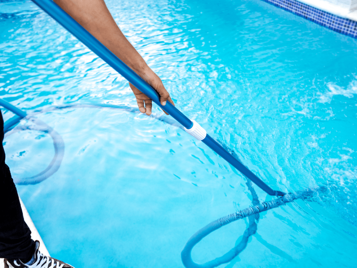 How to Drain Water From Pool After Rain